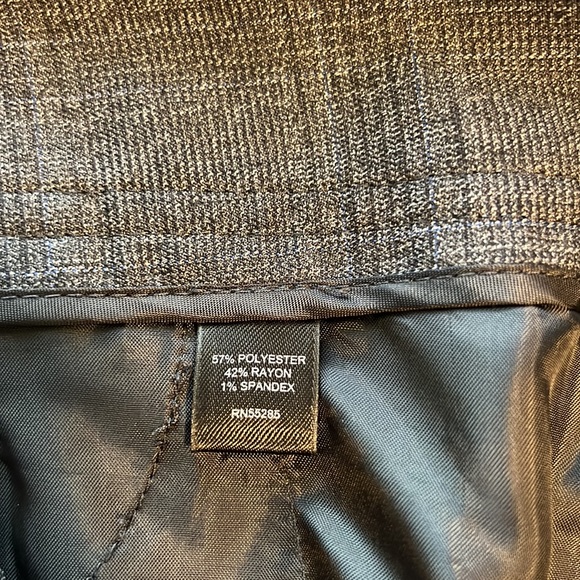 Express Mid-Rise Plaid Capri Dress Pant Trouser, 4 - Picture 9 of 9